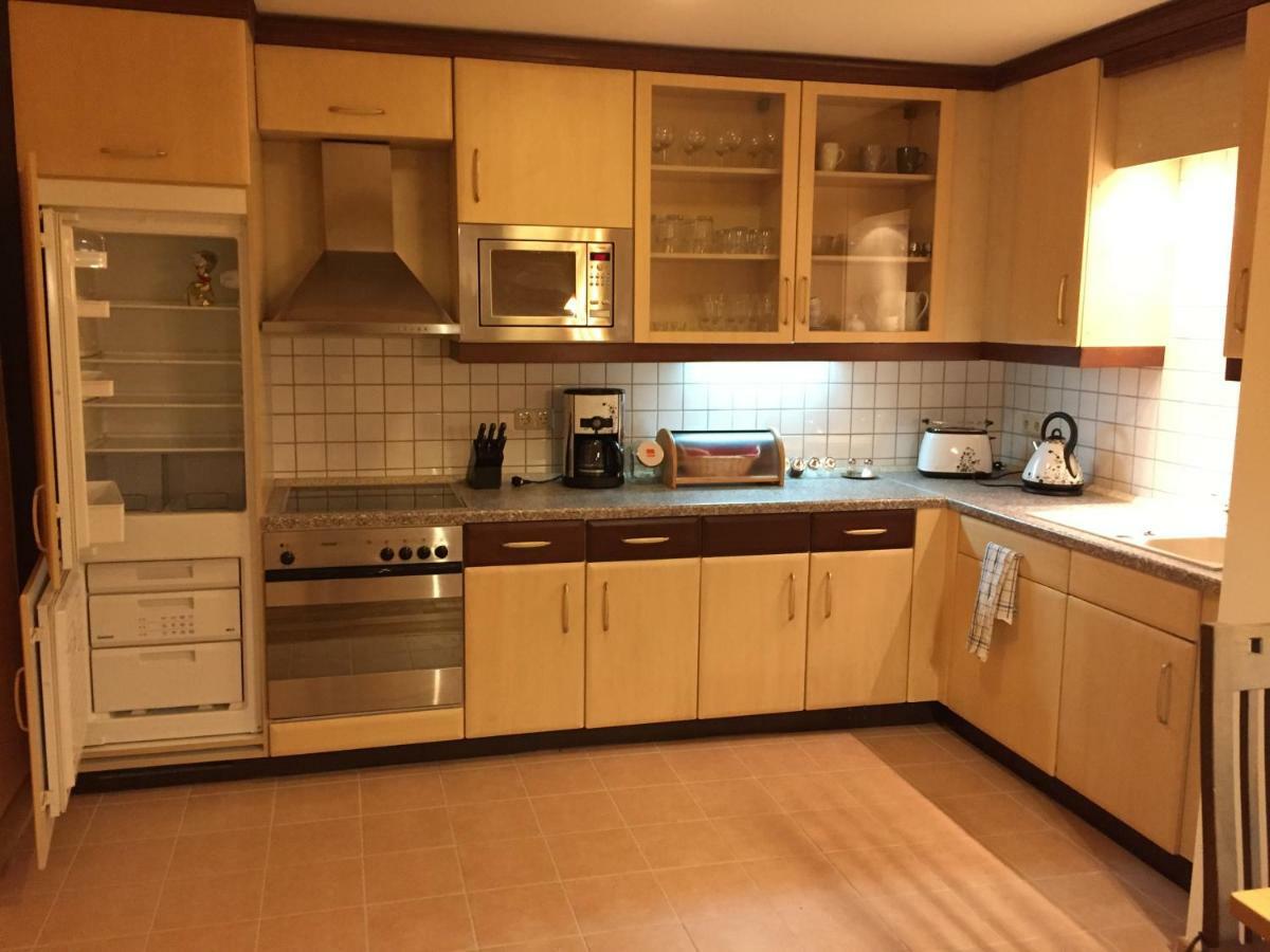 Exklusive Ferienwohnungen Im Gutshaus Viezen Bernitt Екстериор снимка